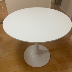 【受け渡し予定者様決定】テーブル ホワイト