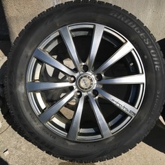 交渉中】17インチ ホイール 7J +48 215 55 17 VRX タイヤオマケ