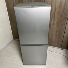 【ネット決済・配送可】AQUA 冷蔵庫　AQR-13J(S)