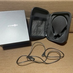 AFTERSHOKZ OPENCOMM 充電ケーブル