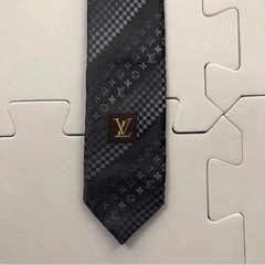 【新品タグ付き✨】ルイヴィトン ネクタイ ダークグレー モノグラム ストライプ ルイ ヴィトン ネクタイ・モノグラム ストライプス新品 未使用 - メルカリ