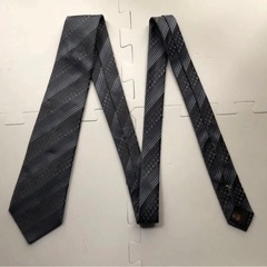 ルイヴィトン ネクタイ モノグラム ブラック グレー ストライプ