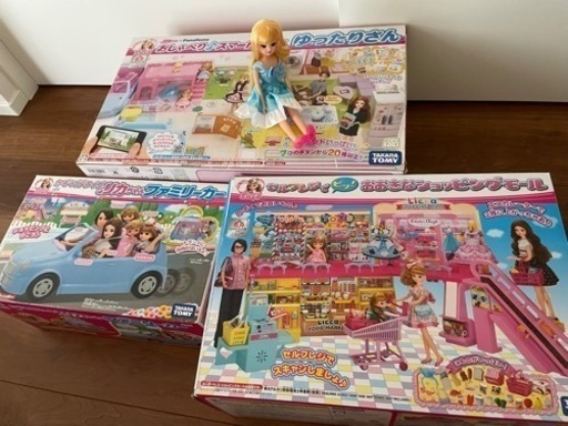 3万円相当　新品リカちゃん付　美品大量リカちゃんセット　セルフレジでピッおおきなショッピングモール　おしゃべりスマートハウスゆったりさん　かぞくでドライブリカちゃんファミリーカー
