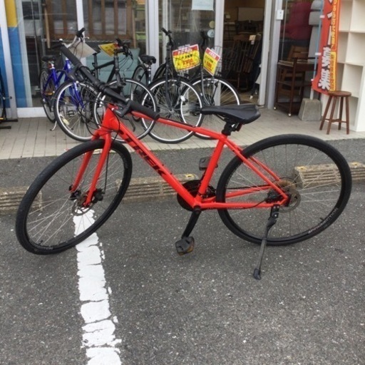 【✨TREK❗️✨FX2❗️✨レッド❗️✨】TREK/トレック  700Cクロスバイク  FX2  7段変速ギア  レッド  通勤  通学  デリバリー  サイクリング