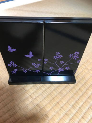 お値下げ。新品❗️小さな三面鏡
