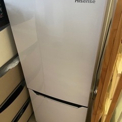 《受け渡し予定者決定しました》冷蔵庫　Hisense 150L