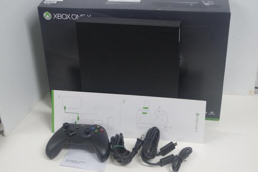 【美品】4K対応！ Xbox One X 1TB / CYV-00062