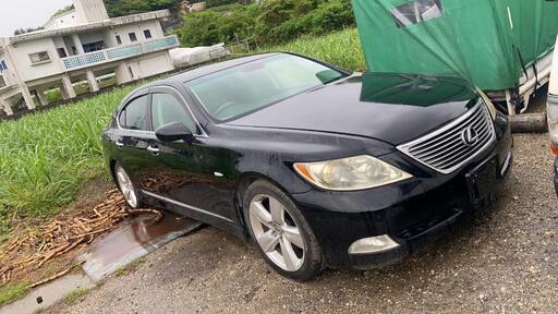 Lexus　LS460