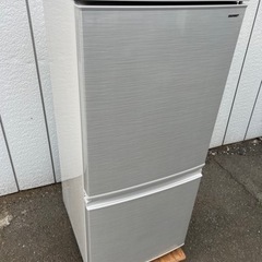 美品■シャープ 2ドア冷凍冷蔵庫 2018年製 SJ-D14D-...