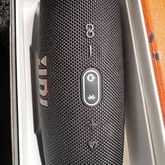 JBL スピーカー charge５