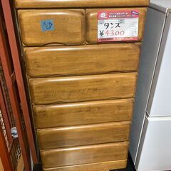 ☆中古￥4,300！【会員価格￥4,300】6段タンス　家具　収...