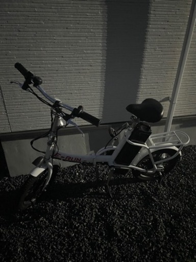 ひねちゃ E-RUN