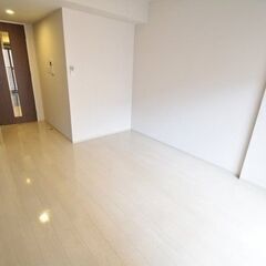 ✅7当社だけ⁉️✨初期費実質💴２万円ﾎﾟｯｷﾘ入居可➕✅1カ月ﾌﾘｰﾚﾝﾄ🆓🏡御堂筋江坂🚶４分🍀梅田/本町/天王寺/心斎橋/なんば🚃乗換無+梅田🚴圏内🆓🛁ｾﾊﾟ🚻🆗🛗EV付🛗保証人不要🧰改装済🧰🆕✨ｷｬｯｼｭﾊﾞｯｸで🉐🈹引越し🚚💨🔜0円🆓審査誰でも🆗✅RE000838 - 賃貸（マンション/一戸建て）