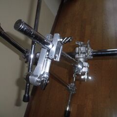 ●ドラムラック●シンバルスタンド３本分●PLAYTECH / DRS-300 + PEARL / CH70 ○ドラムラック○シンバルスタンド3本分○PLAYTECH / DRS-300 + PEARL