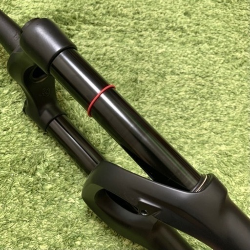美品【ROCKSHOX】ロックショックス 35GOLD 160mm 29インチ 美品【ROCKSHOX】ロックショックス 35GOLD 160mm 29インチ