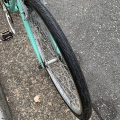 👉👉　クロスバイク　ＷＥＥＤＥＮＤＢＩＫＥ　フレーム　アルミ　7変速　２４インチ　青　配達可能