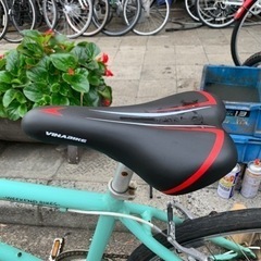 👉👉　クロスバイク　ＷＥＥＤＥＮＤＢＩＫＥ　フレーム　アルミ　7変速　２４インチ　青　配達可能