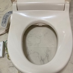 パナソニックウォシュレット　温水洗浄便座