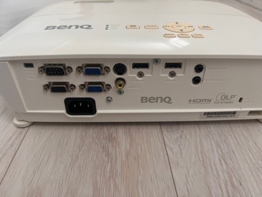 BENQ MH534 プロジェクター