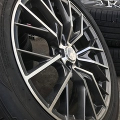 売約済　タイヤまだまだ使用可。　値下済　レクサス純正オプションGS-F風ホイール　商品説明必ず読んで下さい。