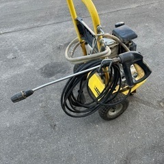ケルヒャーエンジン式高圧洗車機