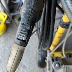 ケルヒャーエンジン式高圧洗車機