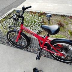 自転車　18インチ　赤　補助輪あり