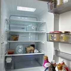 TOSHIBA ゴールド　【至急お値下げ】冷蔵庫　値段要確認　型番添付有