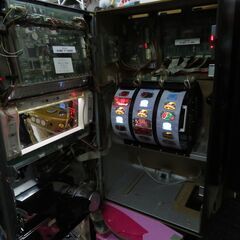 パチスロ実機 プリシラと魔法の本 見本機 コイン不用機 ボリューム調整付き スロット機|江別市のリサイクルショップドロップ