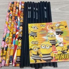 ミニオンの鉛筆、メモ折り紙とノーマルの鉛筆