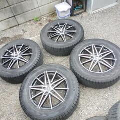 SUVに！225/65R17 スタッドレスセット！ハリアー　エクストレイル