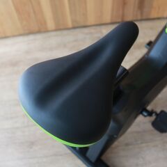 183)【美品】FITBOX LITE 第3世代 フィットネスバイク FBX-001B_01 エアロバイク スピンバイク 負荷8段階 フィットボックス ダイエット