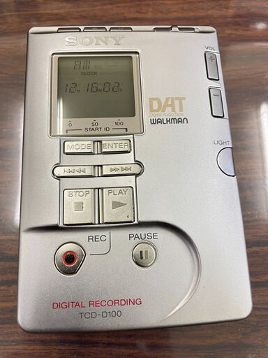 商談中【SONY】ソニー デジタルオーディオテープレコーダー TCD-D100 DAT ウォークマン 通電確認済み 福島 郡山市 a