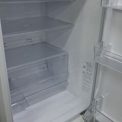 （56cm幅）アクア　2ドア冷蔵庫２７５L　２０１６年製　AQR-D28F　２ドア　５６ｃｍ幅　　右開き　単身　自炊　　高く買取るゾウ八幡東店