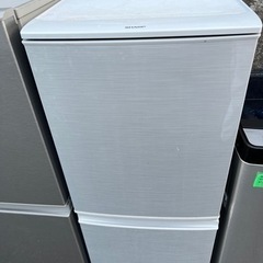 【簡易分解洗浄済】2017年式 137L 冷蔵庫 シャープ 簡易分解洗浄済】2017年式 137L 冷蔵庫 シャープ