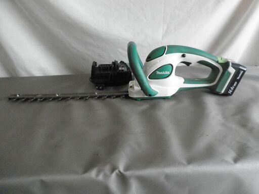 マキタ(makita) 充電式生垣バリカン350mm MUH350D 動作品