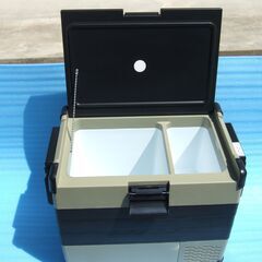 EENOUR 車中泊 車載 ポータブル 冷蔵庫 冷凍 クーラーBOX 52L