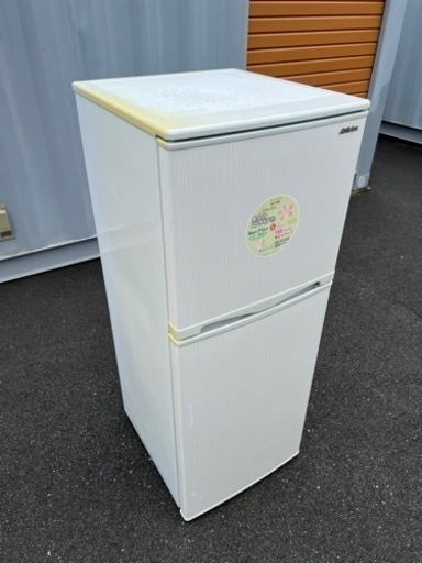 ♦️️Abitelax ノンフロン電気冷凍冷蔵庫 【2015年製 】AR-143E