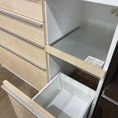 収納スペースが豊富！高橋木工所｜上置き付２枚扉キッチンボード (愛品館市原店) 八幡宿の収納家具《食器棚、キッチン 収納》の中古あげます・譲ります｜ジモティーで不用品の処分