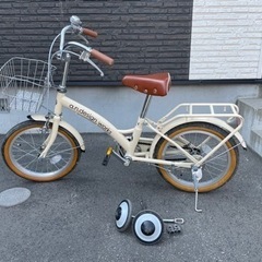 16インチ　子供自転車　補助輪付き