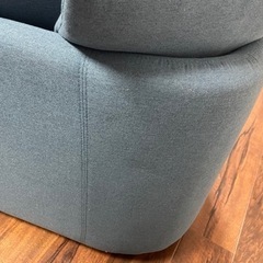 受け渡し予定者決まりました!【中古】ソファー　ブルー
