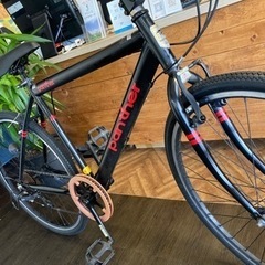 前後タイヤ・チューブ新品！】7段変速 26インチクロスバイク ブラック