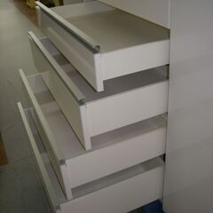 R205 最高級  PAMOUNA  キッチンボード、食器棚、幅160cm 美品