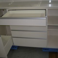 R205 最高級  PAMOUNA  キッチンボード、食器棚、幅160cm 美品