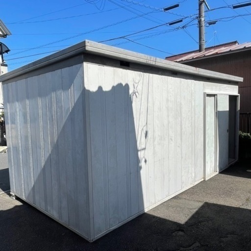 【大特価】★早い者勝ち★イナバ物置　5m×2.5m