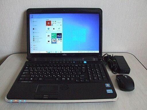 高速SSD240GB搭載 第二世代 Core i7-2630QM （4コア/8スレッド） 8GB　Fujitsu LIFEBOOK AH77/C　ノートパソコン　(4090）