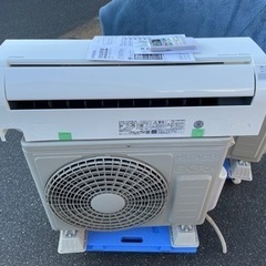 ①HITACHI 2.2kwエアコン RAS-D22KBK 2020年製美和カバー
