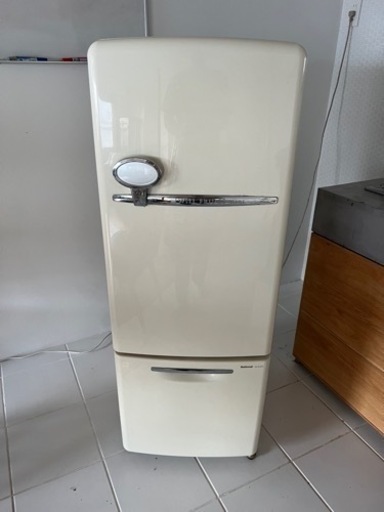 レトロデザイン　ミニ冷蔵庫　WiLL FRIDGE mini NR-B162RA