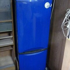 引き取り限定　TOSHIBA　冷蔵庫　古いですがよく冷えます。