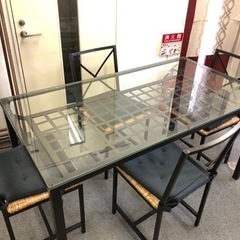 【無料】【引取日限定】ガラスダイニングテーブルと椅子4脚セット